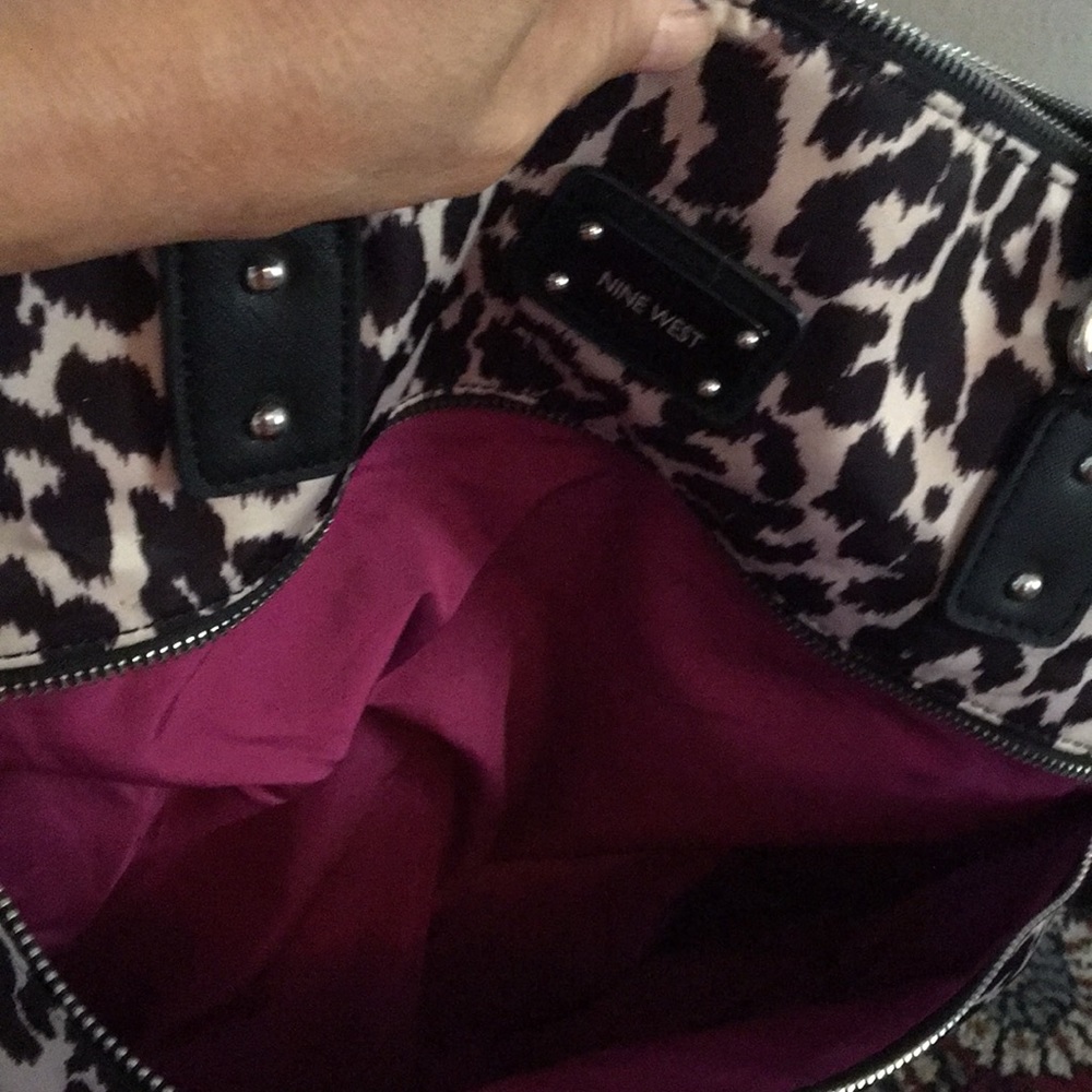 Beautiful large bag 🎀 - Picture 4 of 7